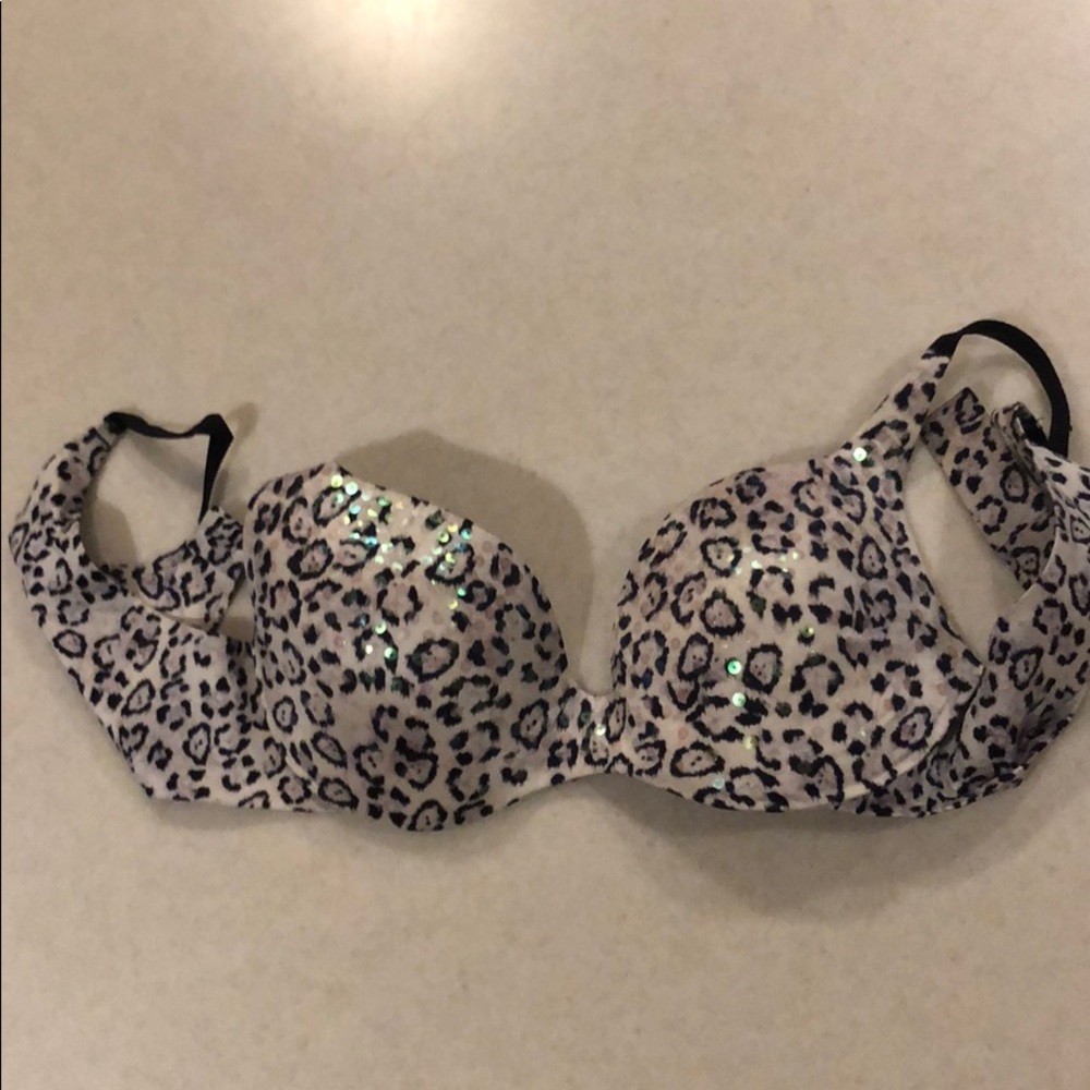 Animal print- Victoria’s Secret Bra